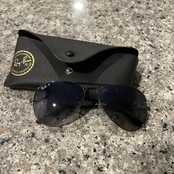 Other - Rayban Aviator